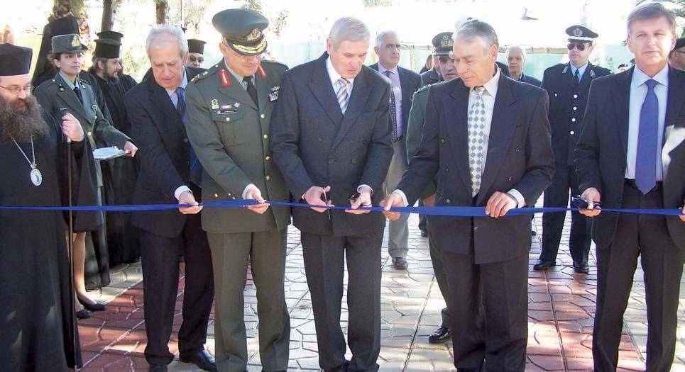 Πασχαλάκη, Ψυχίατρο, Τμηματάρχη του Τμήματος θεραπείας-αποκατάστασης του Διακλαδικού Κέντρου Ψυχικής Υγείας Ενόπλων Δυνάμεων (ΔΚΨΥΕΔ/414 ΣΝΕΝ).