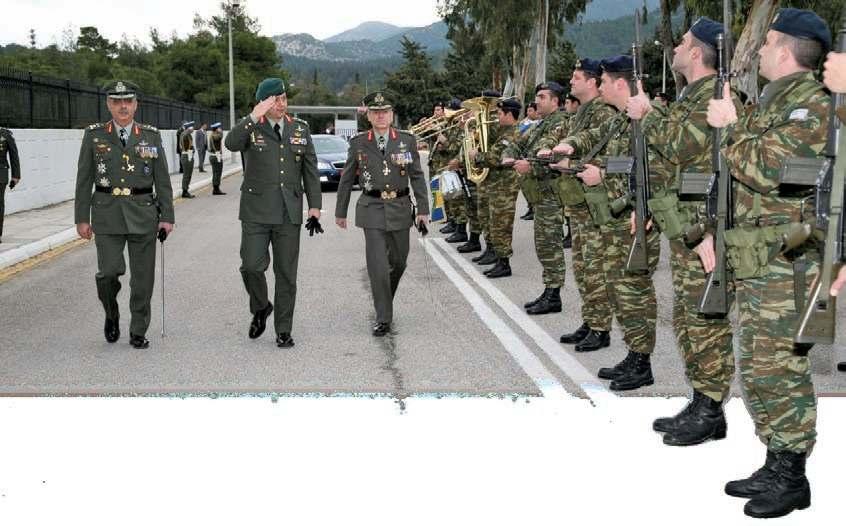 Ευάγγελος Τουρνάς, επίτιμοι Διοικητές του Σχηματισμού, αντιπροσωπείες πολιτικών και θρησκευτικών Αρχών, Αξιωματικοί και Υπαξιωματικοί των Ενόπλων Δυνάμεων, των Σωμάτων