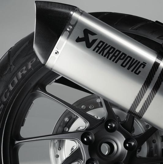 Βαλίτσες 154 85 6 19 AKRAPOVIČ SLIP-ON EXHAUST 8F88-MJM-917