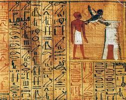 2) Ιερογλυφικά Αιγύπτου: Σύστημα γραφής από στυλιζαρισμένα σχέδια και με μεγάλες