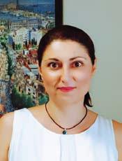 Γελάστε με τον εαυτό σας Επισκέπτεστε καινούρια μέρη και αισθάνεσθε λίγο έξω από τα νερά σας; Αντί να ντρέπεστε, διακωμωδήστε την κατάσταση.