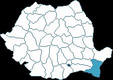 La Sud - este mărginit de frontiera de stat românobulgară ce traversează Podişul Dobrogei de Sud între Ostrov (la vest) şi Vama Veche (la est).