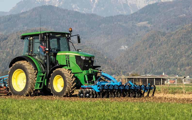 PREDNJI DROBILNIK GRINDER odlikuje ga dvovrstni sistem drobilnih diskov, ki jih dopolnjujejo prožna