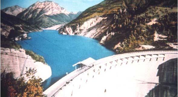 Εισαγωγή περί φραγμάτων 1.2 Ευθύνες του γεωλόγου και του μηχανικού (Μελετητή και Κατασκευαστή).