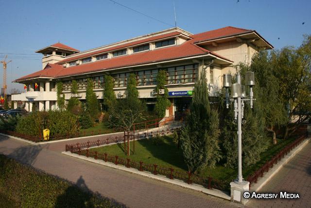 GRIGORAȘ VALERICA PERSOANĂ FIZICĂ AUTORIZATĂ; Înscrisă în Registrul Național al elaboratorilor de studii pentru protecția mediului la nr. 285Nr. Registrul Comerțului: F40/1786/13.05.