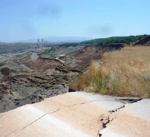 ΕΠΙΘΕΩΡΗΣΗ ΠΕΡΙΒΑΛΛΟΝΤΟΣ ε) Έλεγχος σε δημοτικά λατομεία σχιστολιθικών πλακών στο Ν. Πήλιο Μετά από καταγγελίες για παράνομη λειτουργία δημοτικών λατομείων σχιστολιθικών πλακών στο Ν.
