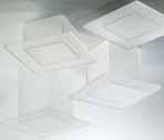 37x32x14 cm / 37x32x22 cm) 313 * σετ τεσσάρων τρίγωνων σταντ παρουσίασης από δίχρωμο