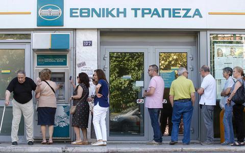 / Περαιτέρω χαλάρωση των capital controls Στο πρώτο μεγάλο βήμα για την ουσιαστική χαλάρωση των κεφαλαιακών περιορισμών, σχεδόν ένα χρόνο μετά την επιβολή τους, θα προχωρήσει σύντομα η κυβέρνηση σε