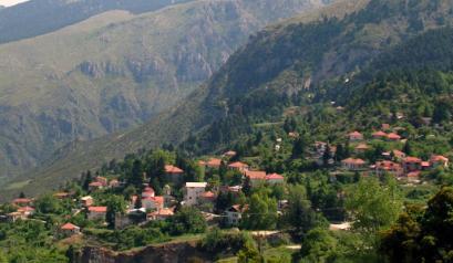 ςτισ 08.00 για να μεταβοφμε ςτθ Ορεινι Κορινκία με ενδιάμεςθ ςτάςθ για καφζ.