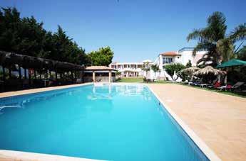 379 Iria Beach Hotel 3* Ίρια, Ναύπλιο To ξενοδοχείο IRIA Beach 3*, βρίσκεται στην Παραλία Ιρίων, σε απόσταση 19χλμ από το μαγευτικό Ναύπλιο σε μία παραθαλάσσια τοποθεσία που αποτελεί
