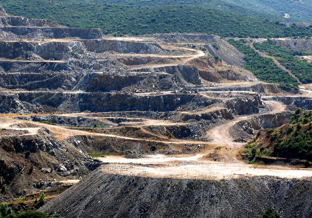 Στις καινοτόμες ερευνητικές και παραγωγικές πρωτοβουλίες και εφαρμογές της εταιρείας περιλαμβάνονται η αξιοποίηση παλαιότερων αποθεμάτων, η επαναχρησιμοποίηση παραπροϊόντων και τα παραδειγματικά έργα
