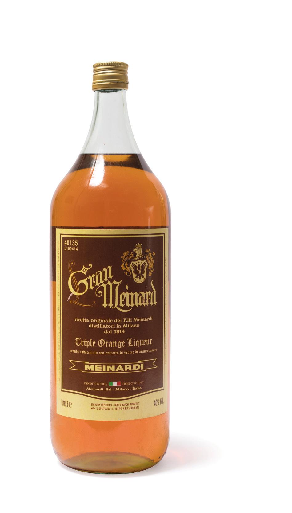COINTREAU GRAN MEINARD 053-0180 Brandy παλαιωµένο τριών ετών µε 40 βαθµούς αλκοόλ που φτιάχνεται µε την ίδια παραδοσιακή συνταγή των αδελφών Meinardi από το 1914.