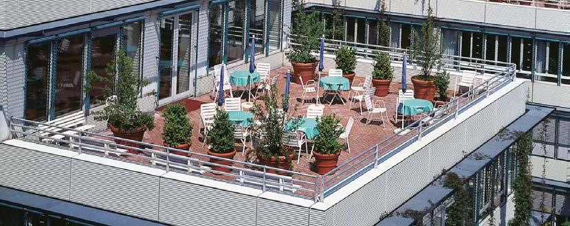 03 ROOFMATE, FLOORMATE izolarea acoperișurilor plane inversate circulabile Acoperișuri terasă Terasa este cea mai obişnuită funcţionalitate a acoperişurilor circulabile.
