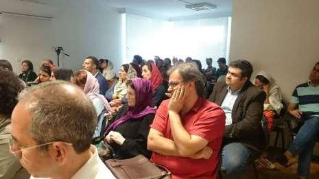 این شماره مجموعهای از مقالههای تالیفی و ترجمهای را در بر میگیرد که از زاویهی جامعهشناسی زیستی و تکامل به مفهوم عشق و مهر میپردازد.