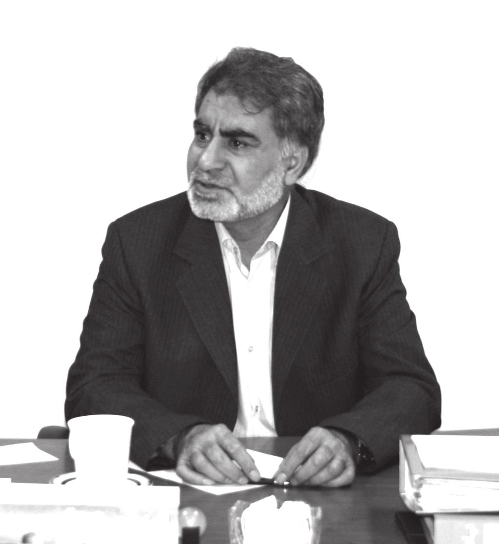 دهم درصد وزنی از دیگر تجهیزات این آزمایشگاه می توان به سیستم پوشش دهی نمونه ها با طال و كربن اشاره كرد. همچنین برنامه ای جهت ارتقاء تجهیزات موجود در دست انجام مي باشد.