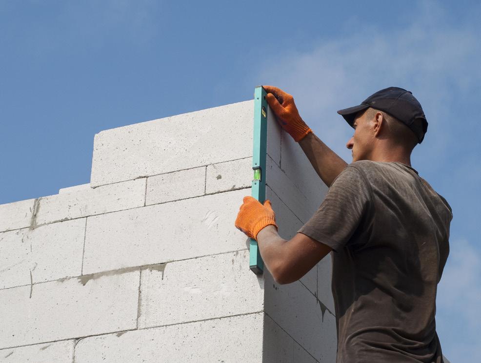 14 ΕΥΡΩΠΑΪΚΑ ΠΡΟΓΡΑΜΜΑΤΑ BUILD UP SKILLS - UPWSING ΑΝΑΒΑΘΜΙΖΟΝΤΑΣ ΤΗΝ ΚΑΤΑΡΤΙΣΗ ΚΑΙ ΤΑ ΠΡΟΣΟΝΤΑ ΤΟΥ ΕΡΓΑΤΙΚΟΥ ΔΥΝΑΜΙΚΟΥ ΤΟΥ ΚΑΤΑΣΚΕΥΑΣΤΙΚΟΥ ΚΛΑΔΟΥ ΣΤΗΝ ΕΛΛΑΔΑ Σ το πλαίσιο του έργου BUILD UP Skills