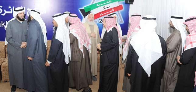 وذكر ان العدالة االجتماعية أصبحت مطلبا رئيسيا ألن الناس سئمت من الواسطة واحملسوبية والتمييز في وزارات الدولة وخصوصا في السلك الديبلوماسي والعسكري والنفط