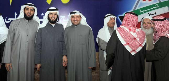 والتقاعد والتوظيف في اجلهات األخرى.