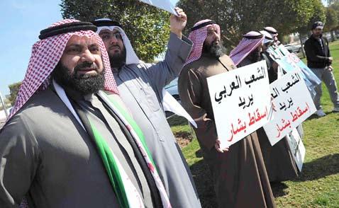 لقد قدمت روسيا والصني نفسيهما دوما انهما املناصرتان حلقوق الشعوب العربية واستقاللها أمام االستعمار الغربي لكنها ومنذ انطالق الربيع العربي اختارتا االنحياز