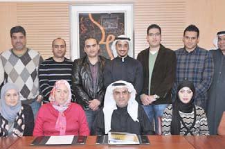 برئاسة ألكسندر يوفشيف رئيس شركة Consortium BULEXPO وترأس اجلانب الكويتي عضو مجلس إدارة الغرفة أنس خالد الصالح بحضور عدد كبير من الشركات املهتمة باالستثمار والتجارة في بلغاريا المقبل.