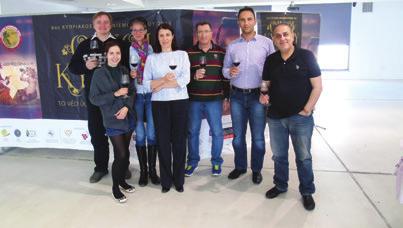Σε αυτήν προέδρευε η γνωστή χηµικός-οινολόγος δηµοσιογράφος και συγγραφέας οίνου από την Ελλάδα Μαρία Νέτσικα και συµµετείχαν επίσης οι οινολόγοι Αγγελική Τσιώλη (εκπρόσωπος O.I.V.