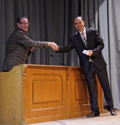 Pendry Citation: For the discovery of metamaterials Max Born Award of the Optical Society of America 2014 to