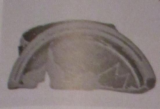 2011, 452 1, πίν. 135 2,3). Εικ.