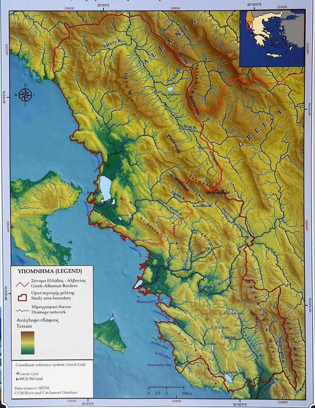 15 οριοθετείται από τους οικισμούς Καστρί και Άγιο Βλάσσιο στα δυτικά, Παλαιοχώρι και Άνω Παλαιοκλήσι στα ανατολικά, Δράμεση στα νότια και Σιδέρη στα βόρεια (Εικ. 2). Εικ. 1.