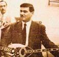 Ο όρος «ρεµπέτης» ανάγεται στην περίοδο της τουρκοκρατίας και σηµαίνει αυτόν που ζει εκτός νόµου, έξω από τους κανόνες ζωής µιας κοινωνίας.
