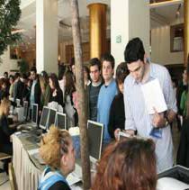 Διακζτει παραρτιματα και ςτισ 7 Ιατρικζσ χολζσ τθσ Ελλάδασ και αρικμεί πάνω από 2500 μζλθ.