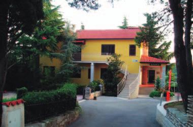 turistiëka razglednica PutniËka agencija Hrvatske πume ID COD: HR-AB-01-080251008 Lj. F. VukotinoviÊa 2, 10000 Zagreb Tel.