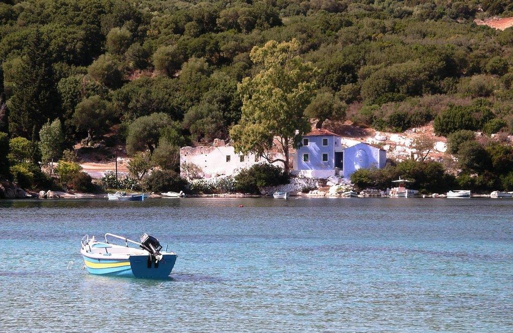 ΣΥΓΚΡΟΤΗΜΑ