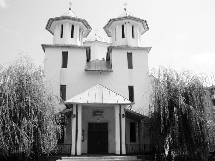57, mai 2014 Editorial Adevăratele mironosiţe La origine, cuvântul mironosiţe desemnează femeile purtătoare de miruri, cele care au mers cu balsamuri la mormântul Mântuitorului, să-i ungă trupul.