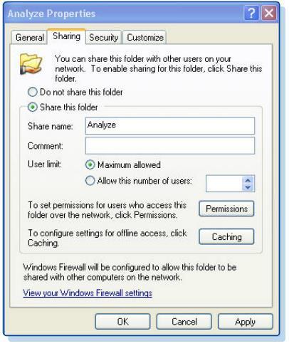 Windows XP përkrah fajll sistemet FAT32 dhe NTFS ndërsa për Windows 7 fajll sistem i parazgjedhur është NTFS. Siguria është një nga dallimet më të rëndësishme midis këtyre fajll sistemeve.