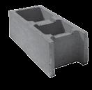 Pentru umplerea fundaţiei vă recomandăm să folosiţi beton din clasa C16/20,