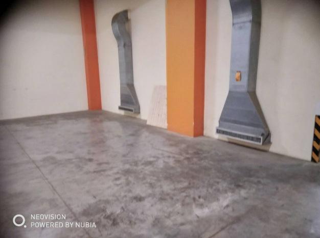 ή τριµµάτων καπνού Χρήση ειδικών ανεµιστήρων στις πόρτες και τοποθέτηση πυκνών σίτων στα