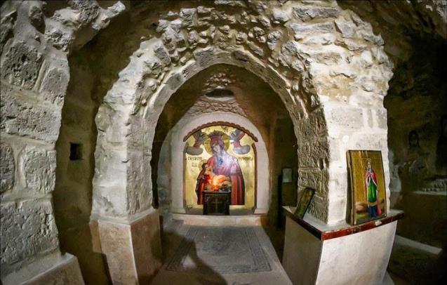 ΒΕΝΙΗΕΛΟΣ ςτισ 15.00. Ραράδοςθ αποςκευϊν. Ζλεγχοσ διαβατθρίων και ςυνεχίηουμε με πτιςθ τθσ Aegean Α3 926 από τθν Ακινα για το Τελ Αβίβ ςτισ 17.00, άφιξθ ςτο Τελ Αβίβ ςτισ 19.00. Επιβίβαςθ ςτο λεωφορείο μασ και αναχωροφμε για τθν διπλανι Λιδα, όπου βρίςκεται το Μοναςτθριακό ςυγκρότθμα του Αγίου Γεωργίου.