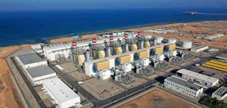 PHOENIX POWER COMPANY SAOG (Under Transformation) وصف عن المحطة تقع المحطة في منطقة صور الصناعية بين محطة الشركة العمانية للغاز الطبيعي المسال ومصنع الشركة العمانية الهندية لألسمدة على بعد 175