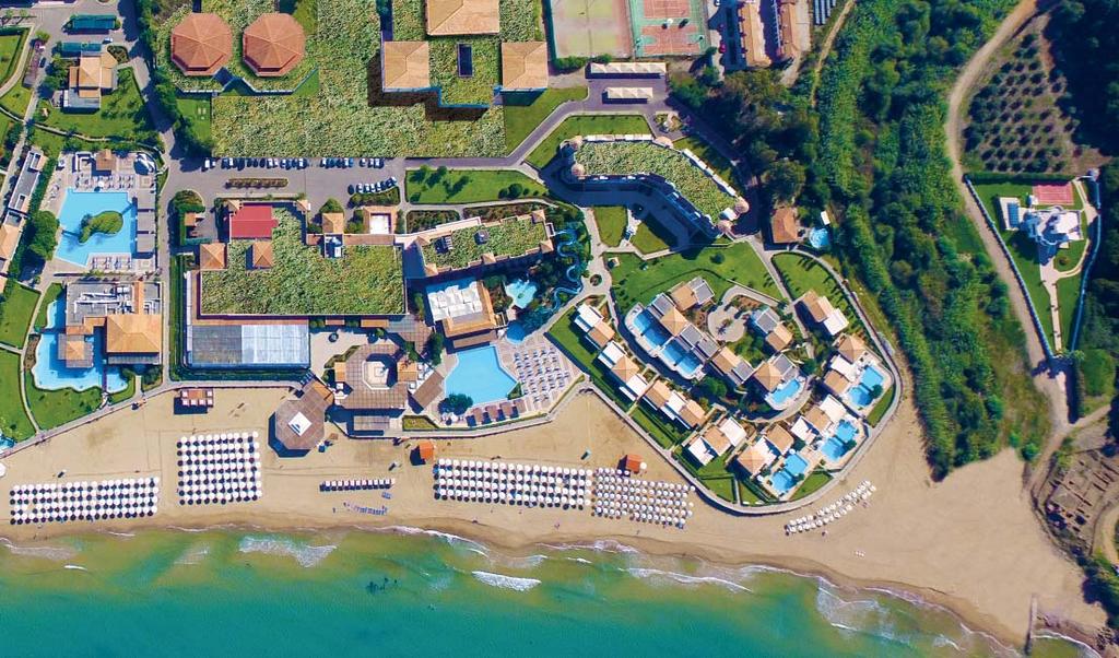 Το πολυτελές Οlympian Village χτισμένo σε μια έκταση 900 στρεμμάτων με ιδιαίτερα φροντισμένους κήπους και με μια πανέμορφη χρυσή αμμουδιά σας περιμένει για ονειρικές διακοπές.