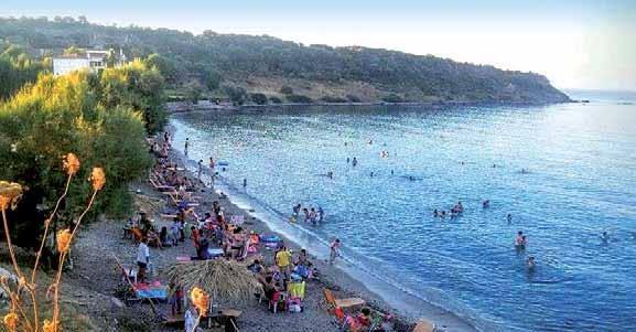 Πεταλίδι ΚΑΝΟΝΙ Είναι η βασική παραλία της Θερμής.
