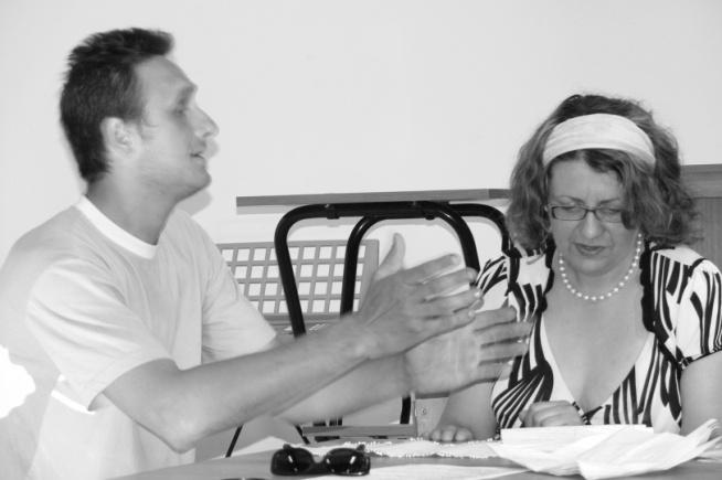 .. ΖΙΚΟΣ» Μια από τις καλύτερες κωμωδίες στον Ελληνικό κινηματογράφο... Η ταινία στην οποία ο Χατζηχρήστος καταστρέφει τελείως την ελληνική γλώσσα.