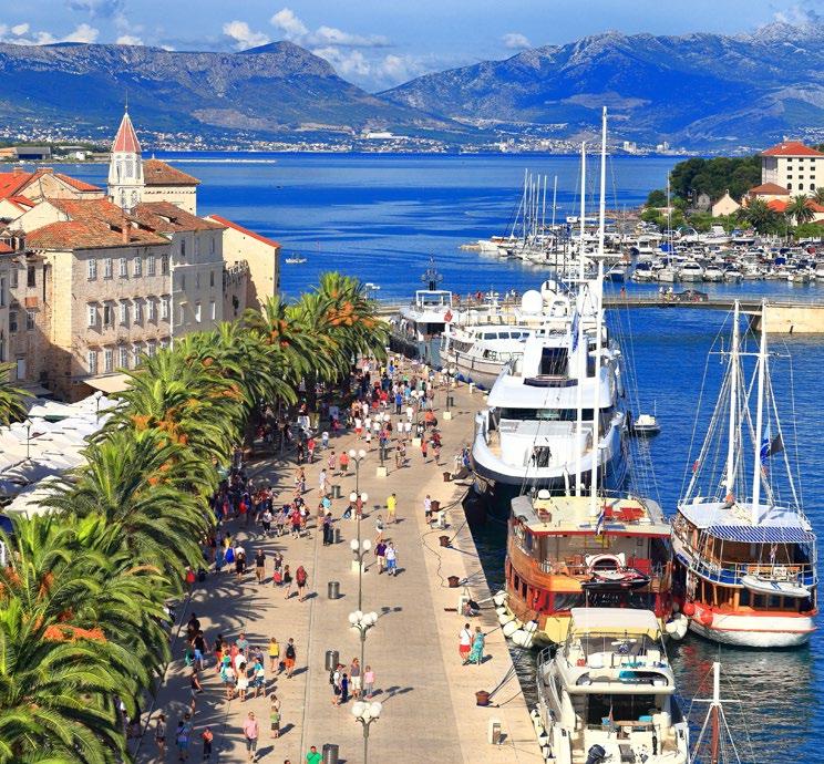 Μέσα από μια φανταστική διαδρομή φτάνουμε στο μοναδικό Μεσογειακό φιόρδ, στον κόλπο του Κότορ.