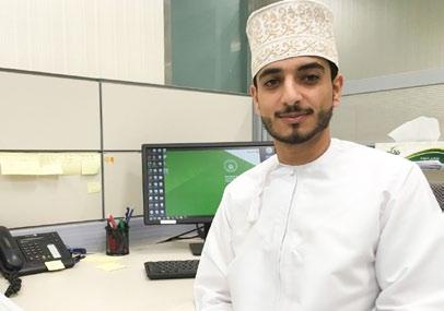 مشروع جبال خف : مدرسة لصقل مهارات المهندس العماني الفحل سبتمرب ١٢ 2016 محمد الحضرمي أعرب المهندسون الشباب العمانيون الذين يعملون في مشروع جبال-خف العمالق عن شكرهم وتقديرهم لموظفي الشركة على دعمهم
