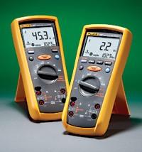 000 eşantioane/secundă - factorul de amplificare reglabil (x10, x5, x2, x1), precizia de 686...5279 μv la fmax. Megaohmetru FLUKE 1587 - domeniu: 0.01MΩ.