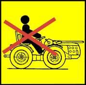Varnostni pas se izjemoma NE uporablja pri traktorju brez kabine ob spuščenem varnostnem loku.