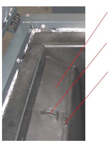 4.6 Instalarea clapetei de fum Clapeta de fum are rolul de a face scurt circuit intre drumul secundar de fum ]i drumul ter\iar in caz de suprapresiune [n camera d ardere.