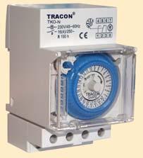 600 W EN 60730 Domeniu de reglre: 24 ore Ps reglre: 30 minute Progrmul se repetă zilnic Posibilitte de