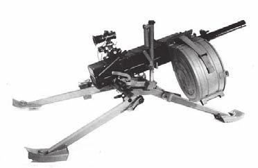11.10. att. Krievijas automātiskais granātšāvējs AGS-30 uz kājnieku trijkāja. 80. gadu beigās pie sava 35 mm kalibra automātiskā granātšāvēja W87 (11.11. att.) izveides ķērās arī Ķīnas konstruktori, kuriem jau bija pieredze AGS-17 kopijas ražošanā.