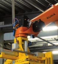 sicer podjetjem PAKMAN (roboti proizvajalca KUKA), smo podpisali pogodbi za dobavo prvih robotov v proizvodnem procesu.