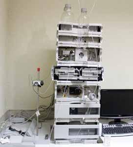 HPLC مدل دستگاه موجود در آزمایشگاه 1100 Agilent ساخت کشور آمریکا می باشد.